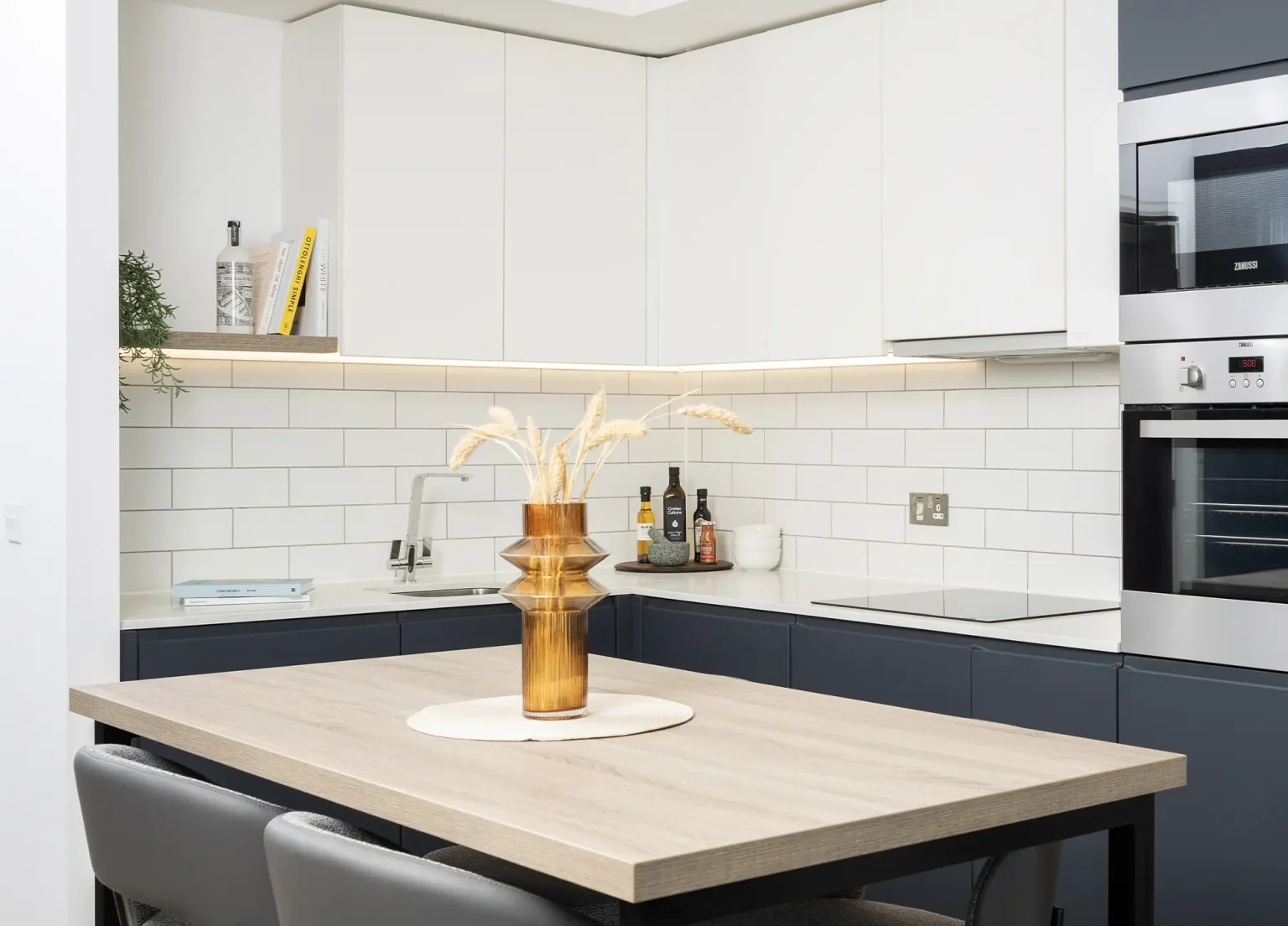 Vita Living Circle Square Kitchen and Dining
