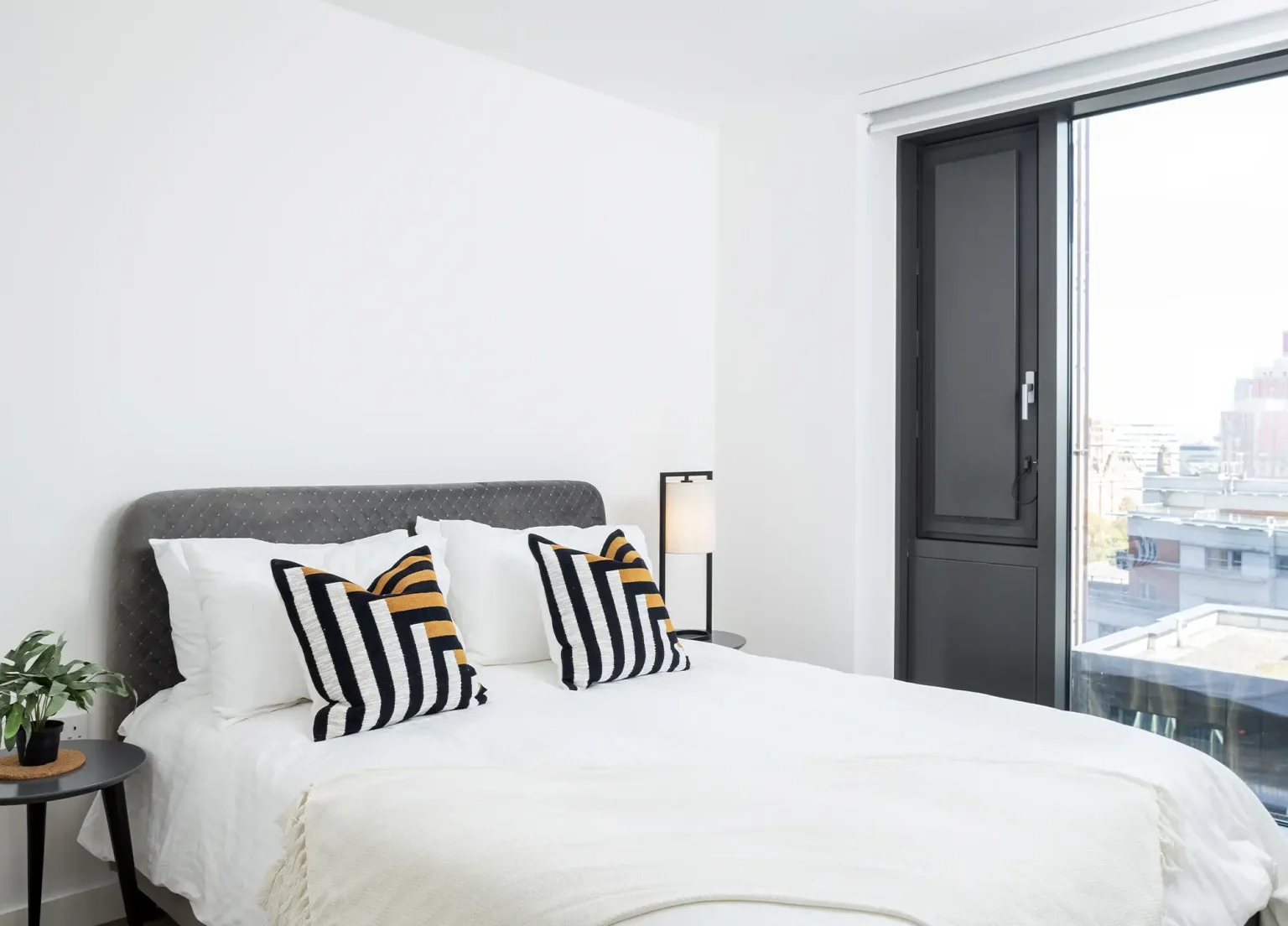 Vita Living Circle Square Apartment Bedroom